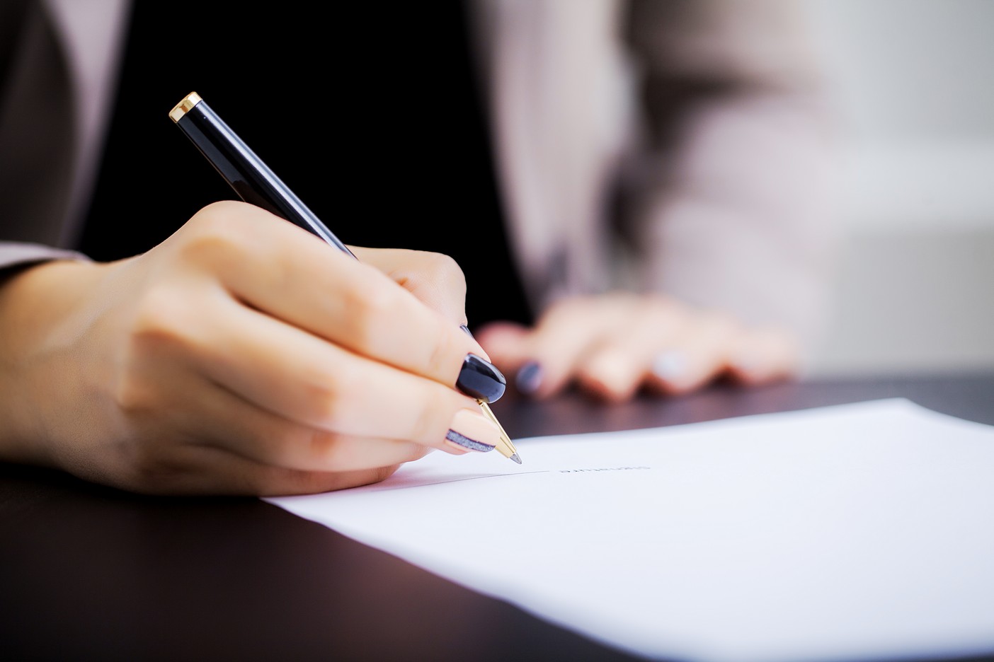 有支票借錢的需求？高雄地區鳳山當舖推薦！最低利息，方便還款！